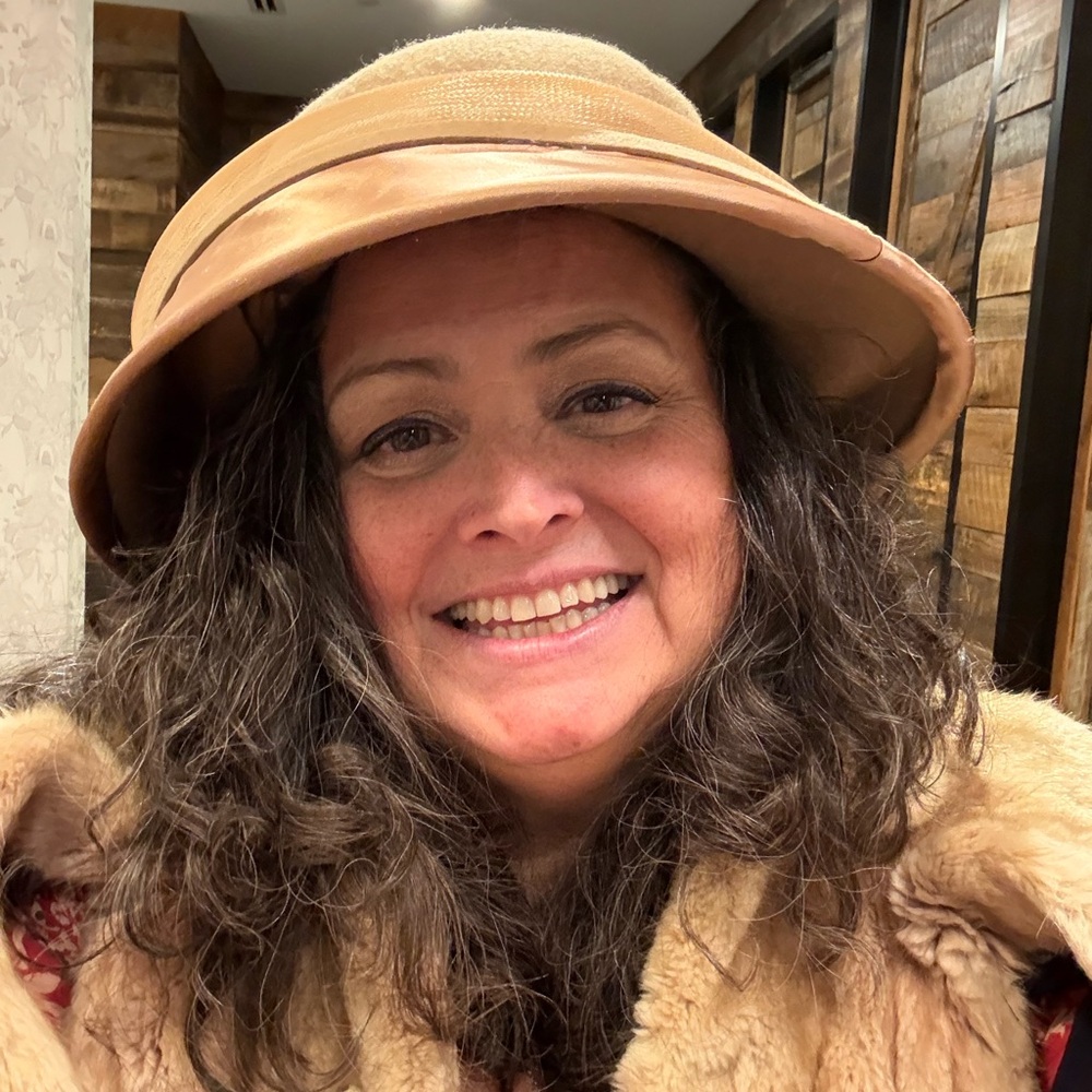 Meet your Posher, Rebecca